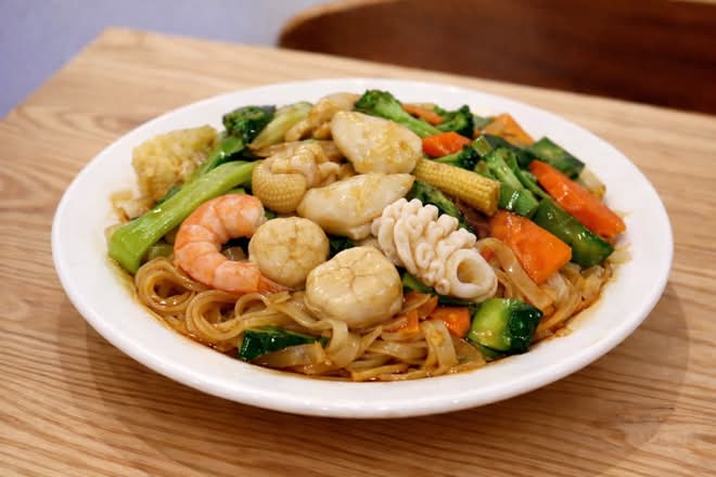 Seafood Rice Noodles
