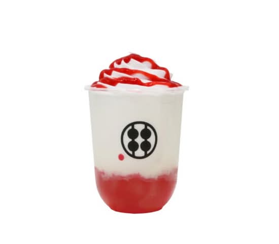 Premium Japanese Strawberry Yogurt (No Warabimochi)