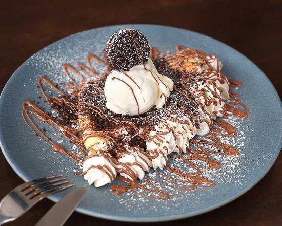 Cookies and Cream Crepe