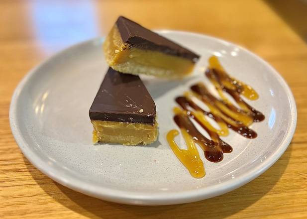 Caramel slice
