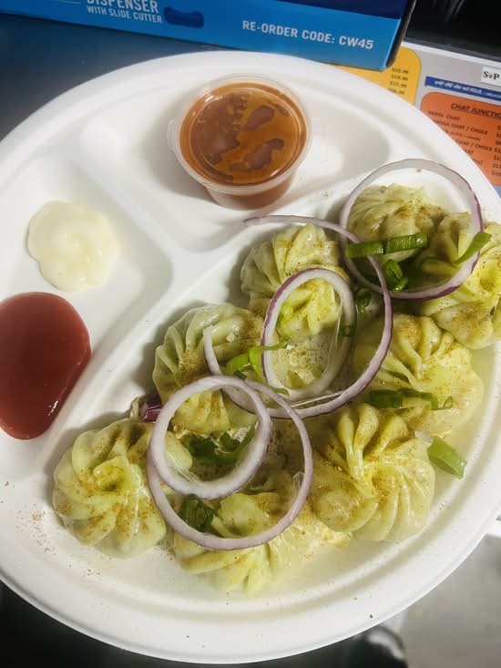Veggie Momos (Dumplings) 8 pcs