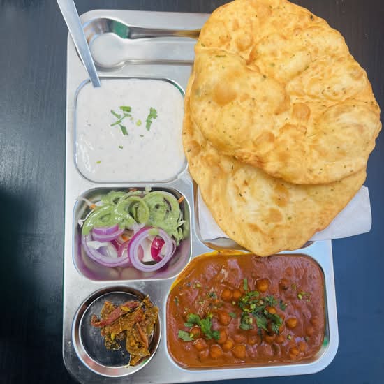 CHOLE BHATURE