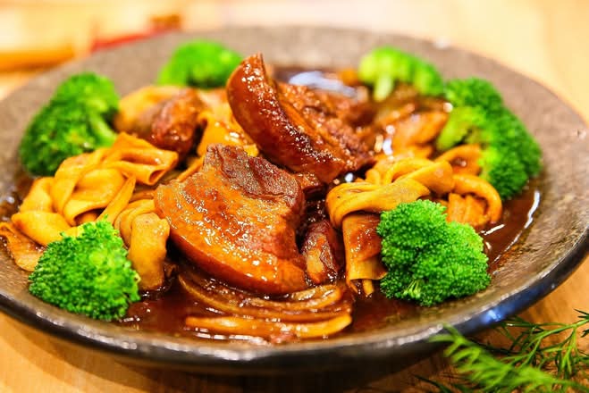 Braised Pork Belly Stir Fry