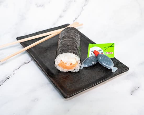 Smoked Salmon Hand Roll