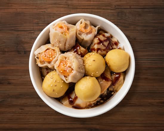 Fish Shumai, Curry Fish Ball and Mixed Sauce Rice Rolls