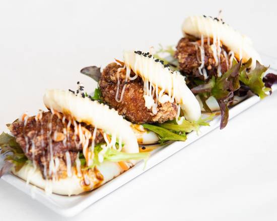 Crispy Chicken Bao