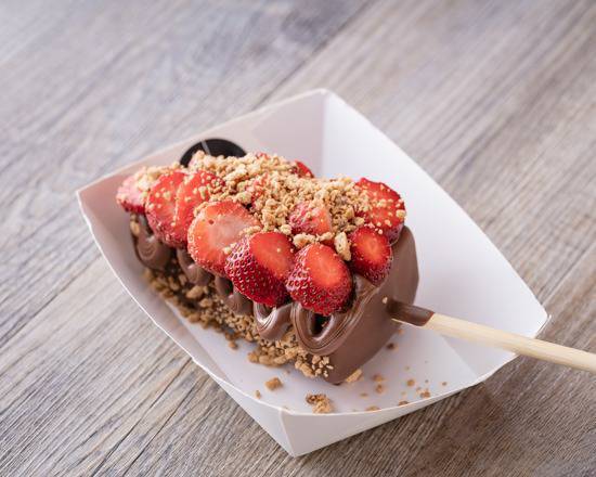 Nutella and Strawberry Cheesecake