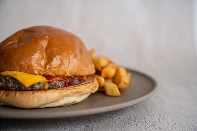 Kids Cheeseburger