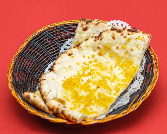 Cheese and Garlic Naan