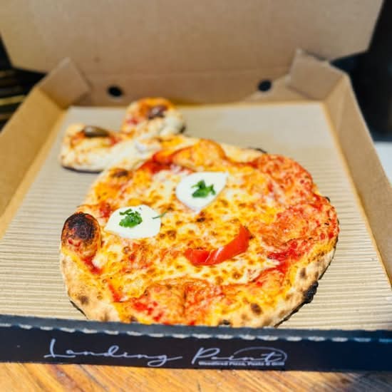 Kids Margherita Pizza