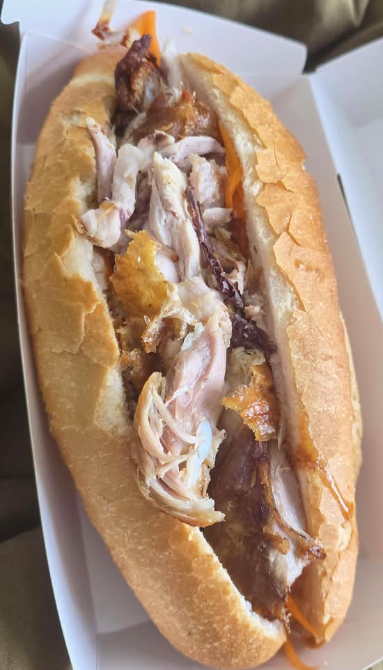 Crispy Chicken Banh Mi