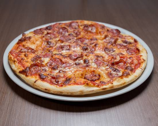 Large Pepperoni Pizza