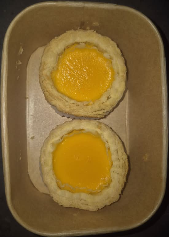 Flake Egg Tart with Coconut Milk