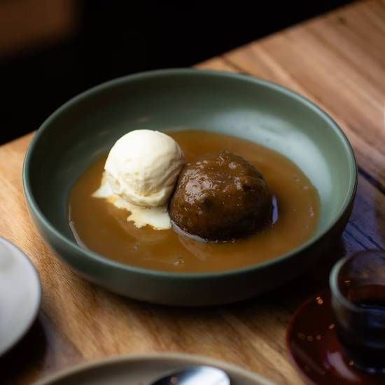 Sticky Date Pudding