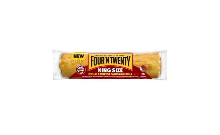 Four N' Twenty Sausage Roll Chilli Cheese 180g