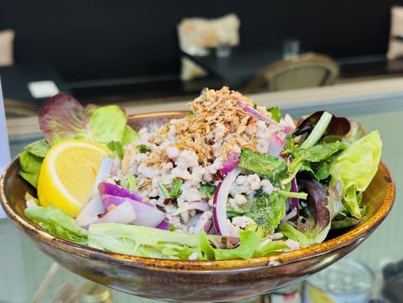 Larb Gai