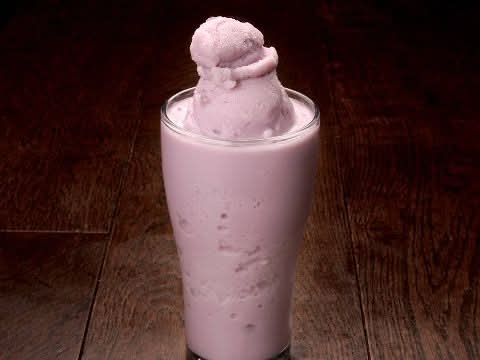 D7 Taro with Coconut Cream Smoothie(U)