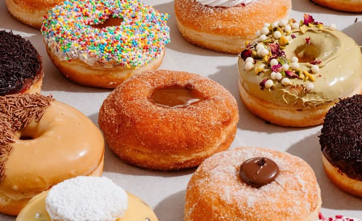 8 Pack Premium Mini Doughnuts