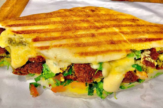 Falafel Samoon