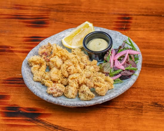 Salt and Pepper Calamari with Herb Aioli
