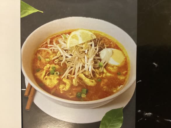 Laksa noodle soup