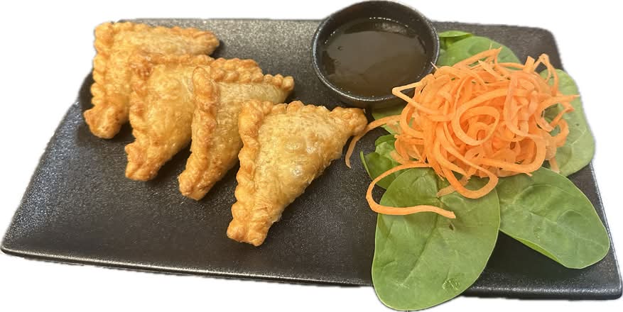 Curry Puff (V)