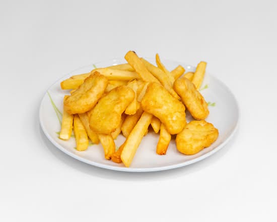 Chicken Nuggets and Chips