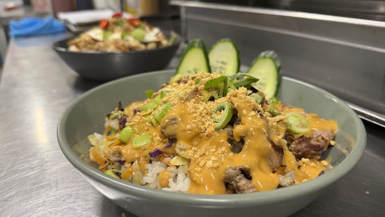 Satay Beef Poke Bowl (GF)(DF)