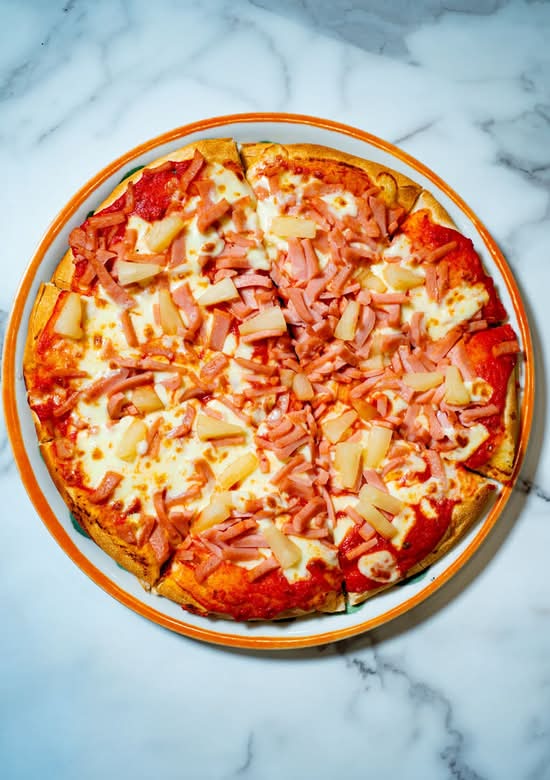 Hawaiian Pizza