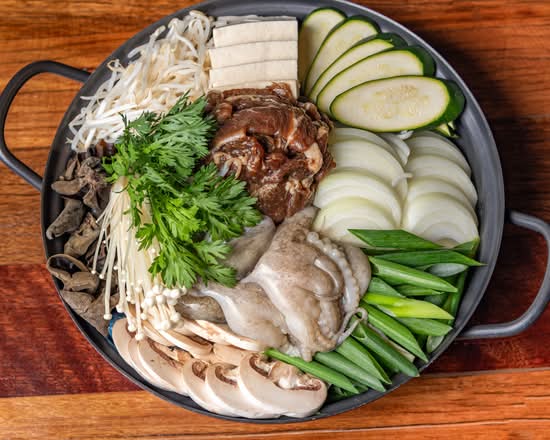 H3.(Hot pot)Bulgogi and Baby Octopus Hot Pot