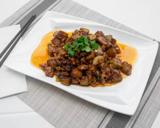 Spicy Stir Fried Eggplant with Minced Pork
