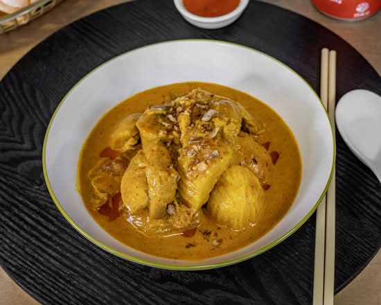 Yellow Chicken Curry