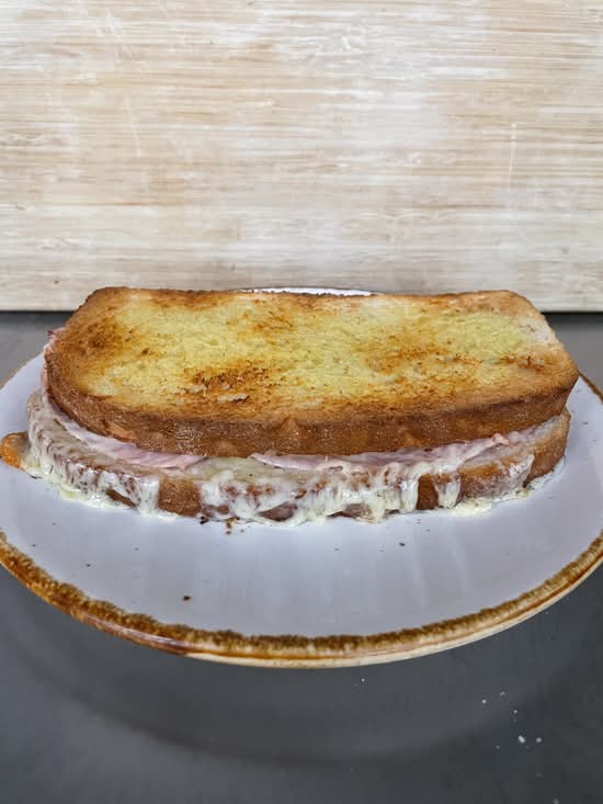 Ham & cheese toastie