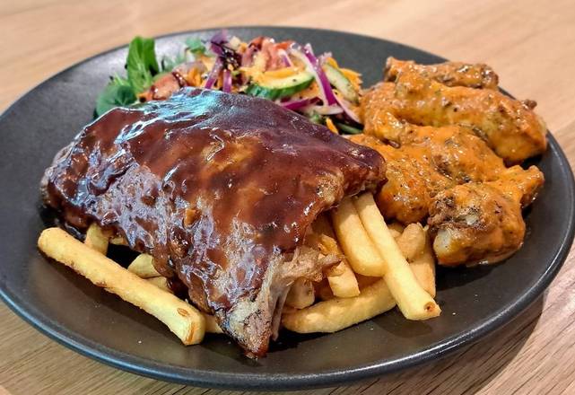 RIBS & WINGS