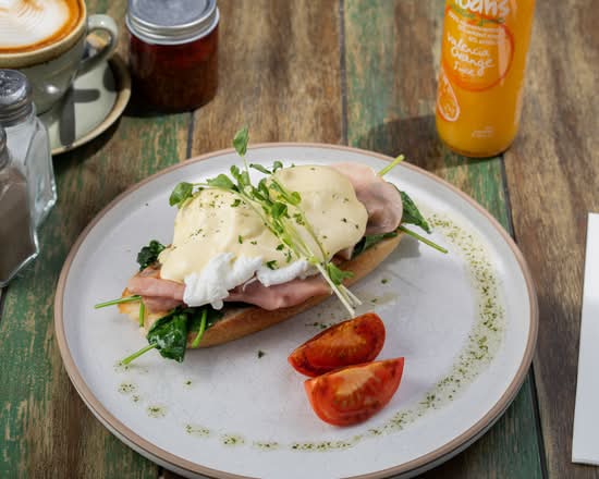 Eggs Benedict