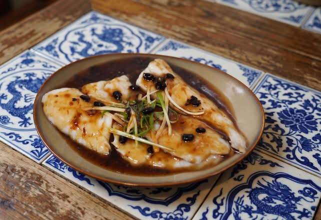 Steamed fish with black bean