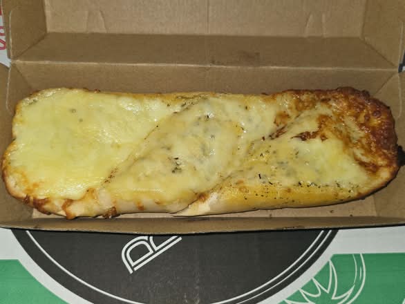Cheesy Garlic Bread
