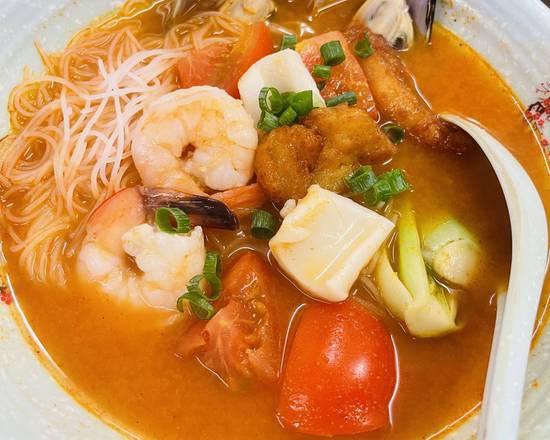 Tom Yum Seafood Rice Noodle Soup