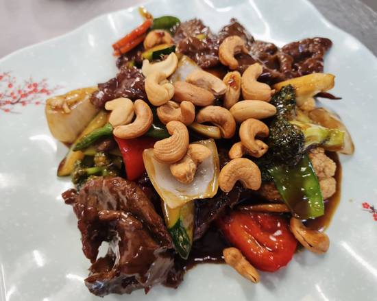 Beef with Spicy Kung Pao Sauce