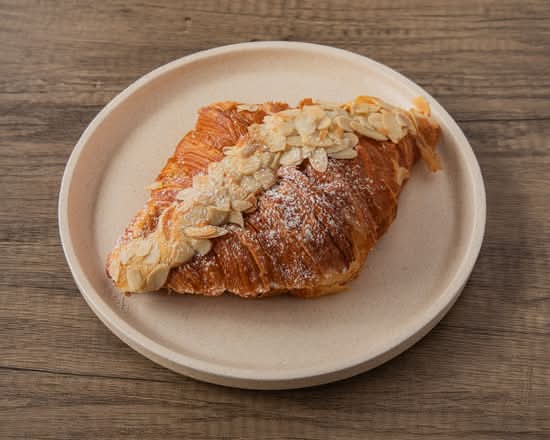 Croissant Almond