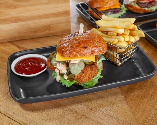 Crispy Chicken Fire Burger