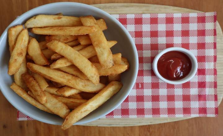 Beer battered thick cut chips
