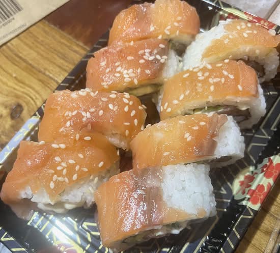 Smoked Salmon Roll