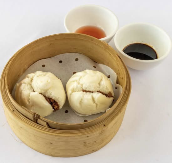 Steamed Char Siu (BBQ Pork) Bao