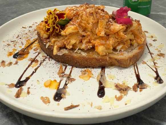 Chilli Scrambled Eggs