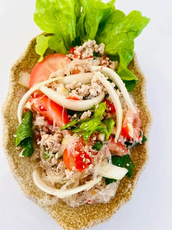 Yum Woon Sen