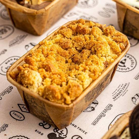 BIGG APPLE CRUMBLE BROWNIE