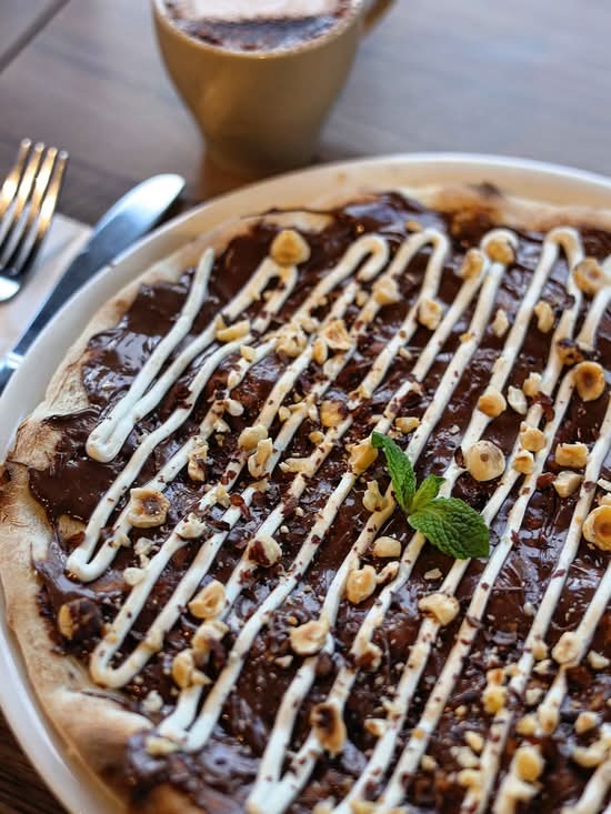 Nutella Pizza