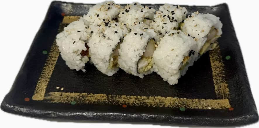 Chicken Avocado Sushi Roll 8Pcs
