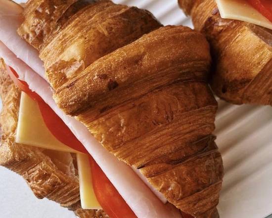Ham Cheese Tomato Croissant